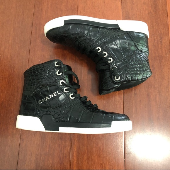 Chanel crocodile embossed calfskin leather high top black sneakers black eu 38.5 - Picture 1 of 12